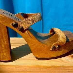 VINTAGE STEVE MADDEN WODDEN SANDALS SIZE. 6